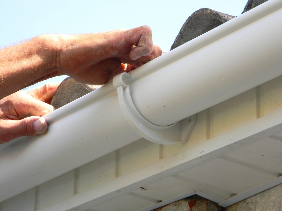 Gutters and Downspouts Dickson Contractors